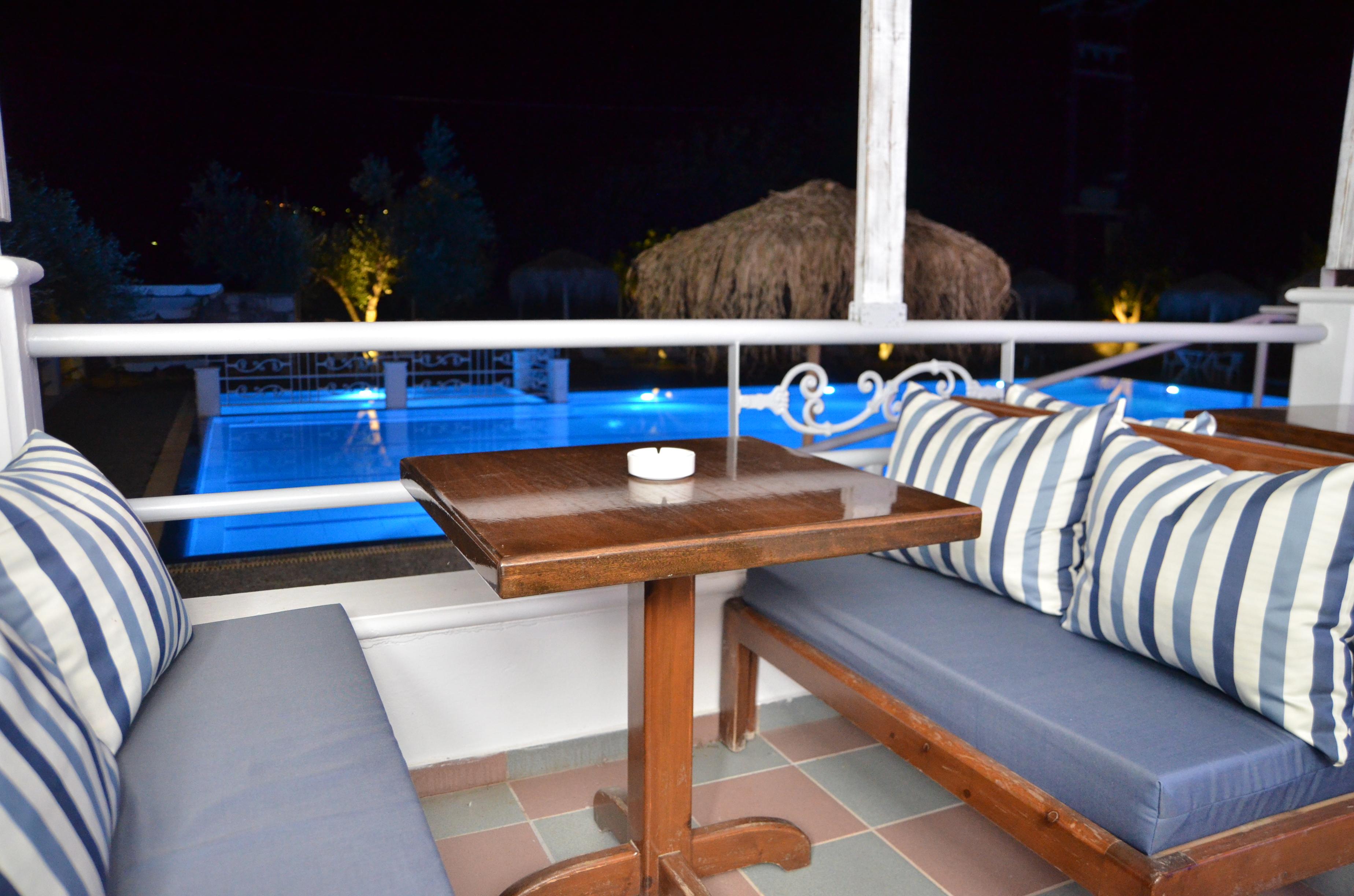 Blue Nest Hotel Tigaki エクステリア 写真