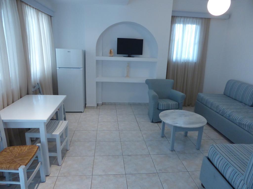 Blue Nest Hotel Tigaki エクステリア 写真